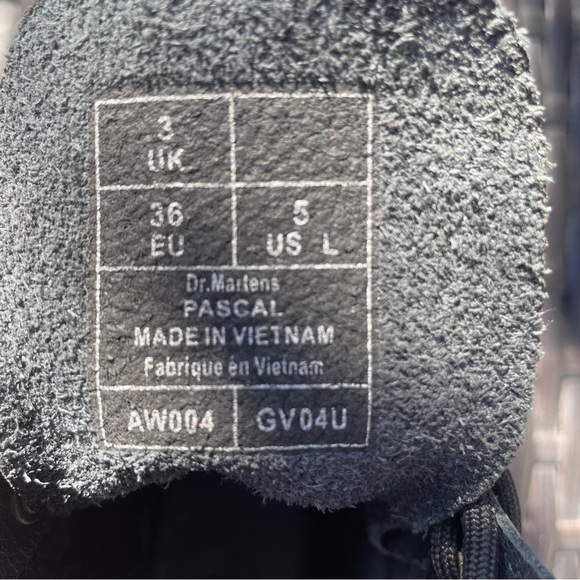 Dr. Martens Pascal Boots Women size 5 Like New Condition - Picture 8 of 8